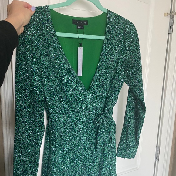 Green Leopard Print Dress - Picture 9 of 9